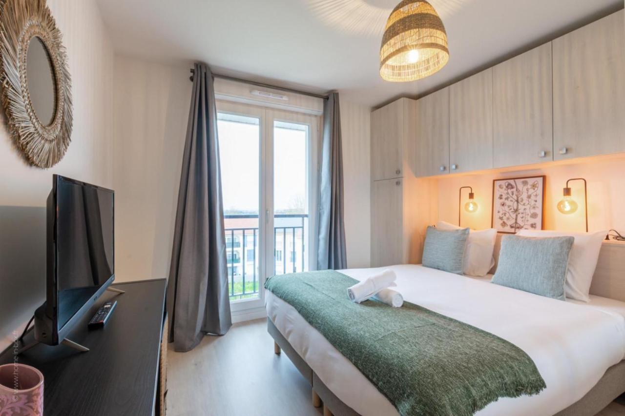 Le Panorama By Plaza Apartman Chalifert Kültér fotó