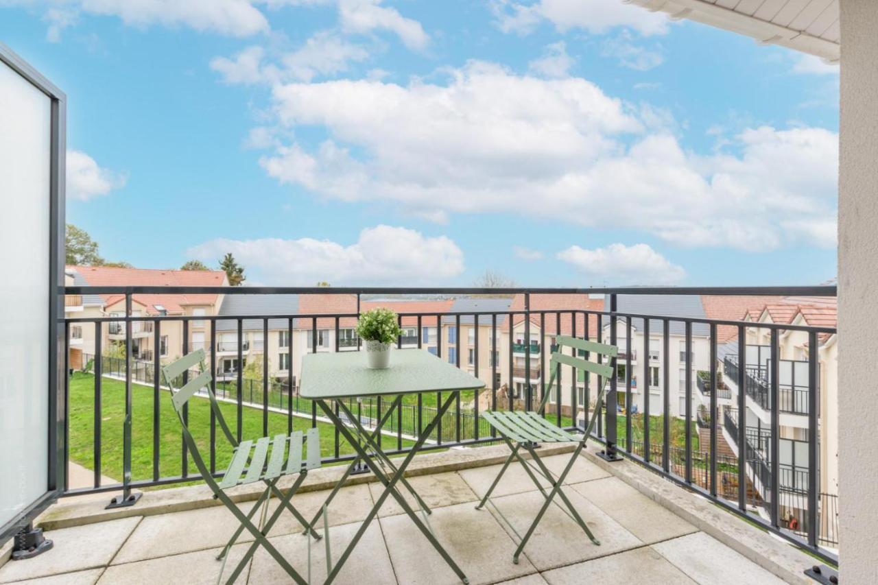 Le Panorama By Plaza Apartman Chalifert Kültér fotó